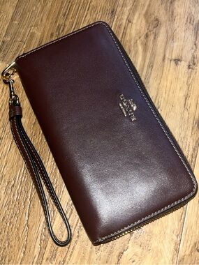 Coach Maple/Brass wallet/wristlet